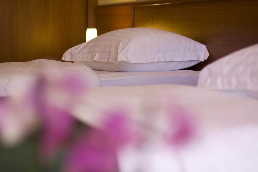 Hotel Zvonimir Otočac Zimmer foto